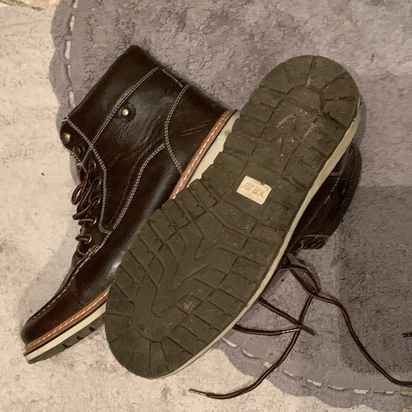 men’s dress boot - Picture 6 of 7